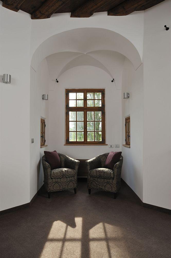 Lambergh Chateau & Hotel Dvorska Vas ภายนอก รูปภาพ