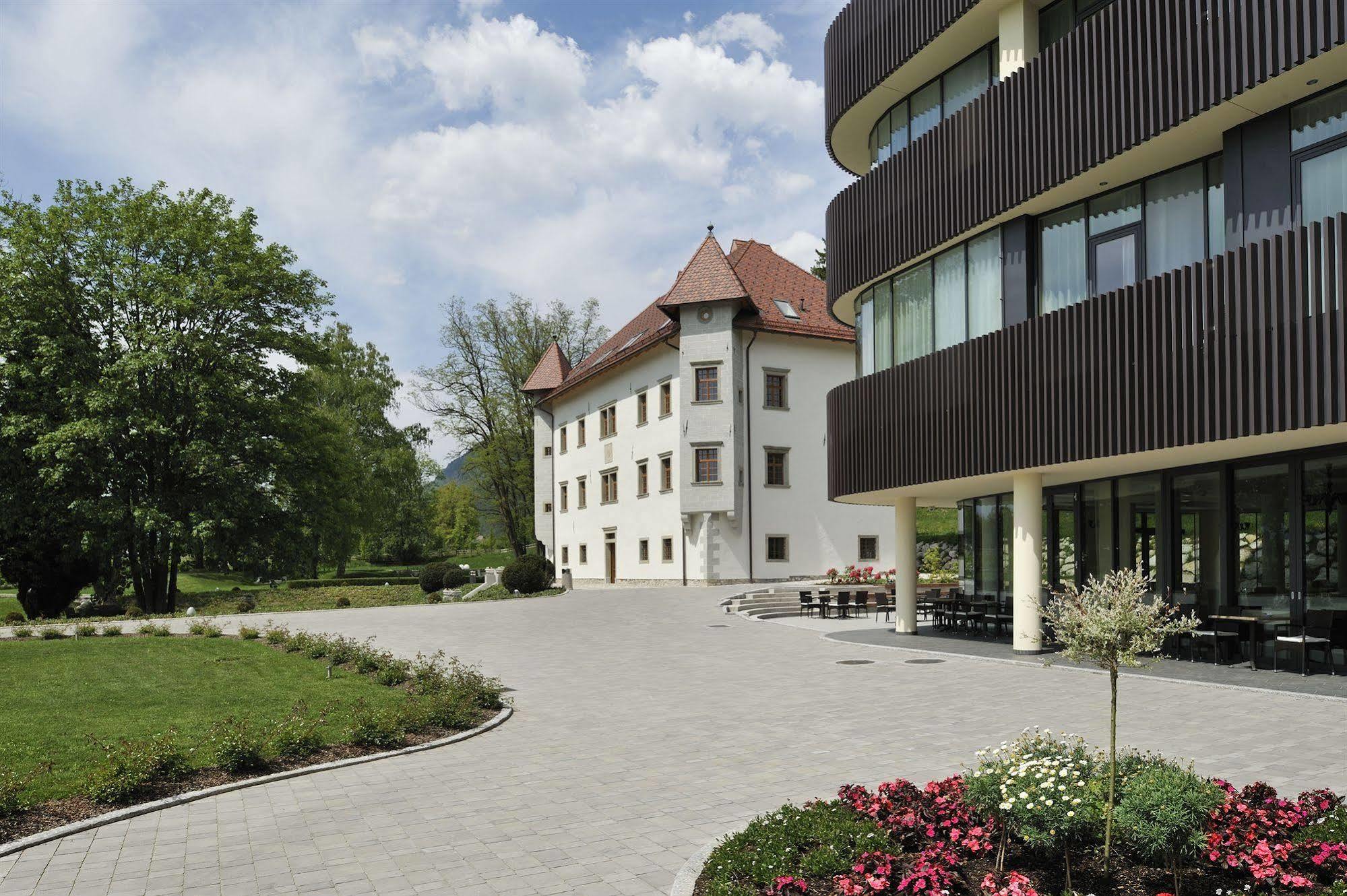 Lambergh Chateau & Hotel Dvorska Vas ภายนอก รูปภาพ